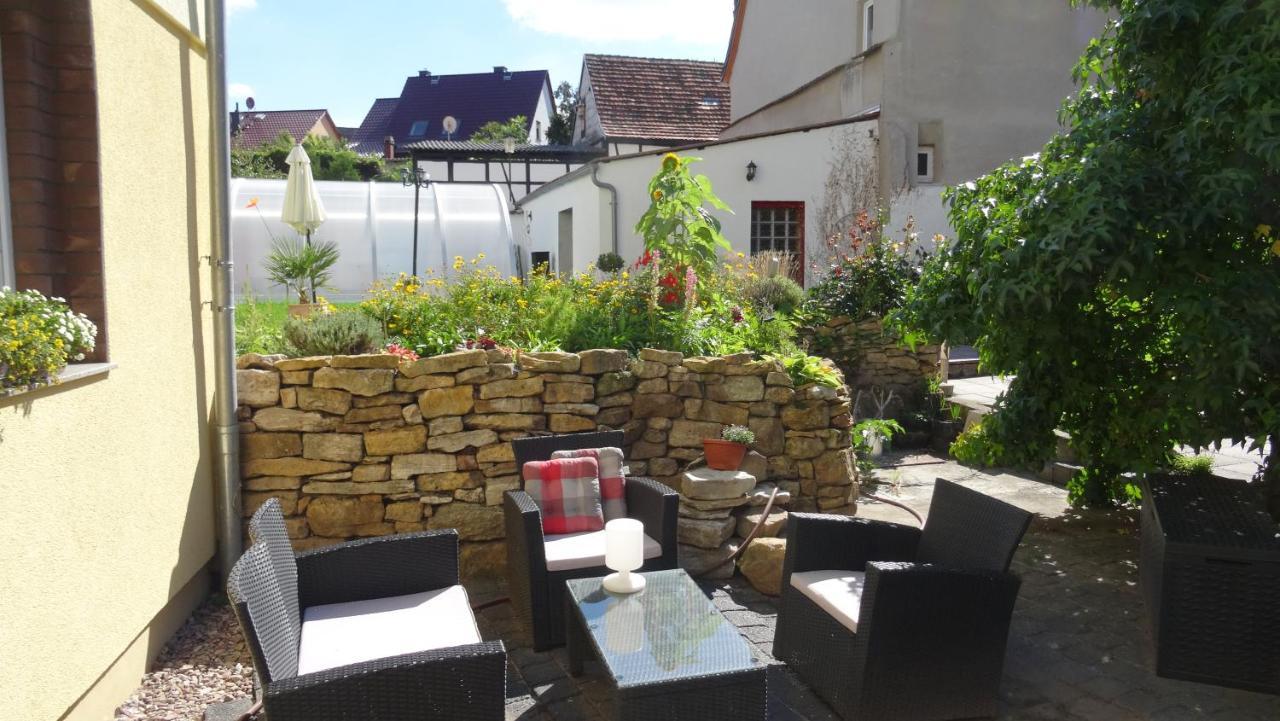 Pension Und Gaestehaus Paffrath Grossbrembach Buitenkant foto